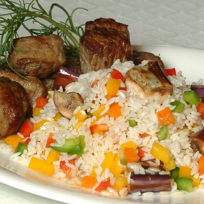 Ρύζι με μοσχάρι και λαχανικά
