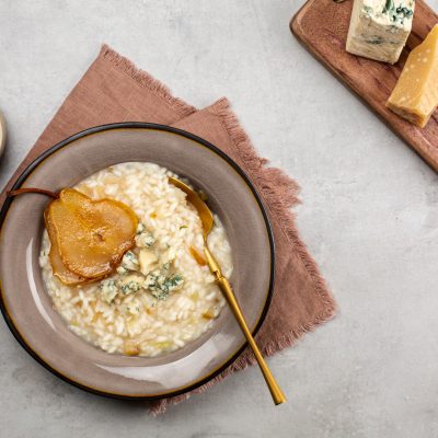 Ριζότο με τυρί γκοργκοντζόλα και ψητό αχλάδι